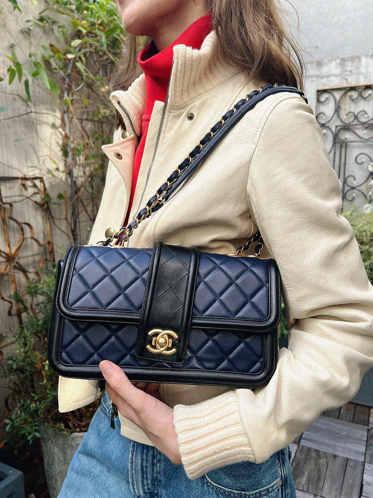 2014 Bicolor CC Mark Chain Shoulder Bag Navy/Black