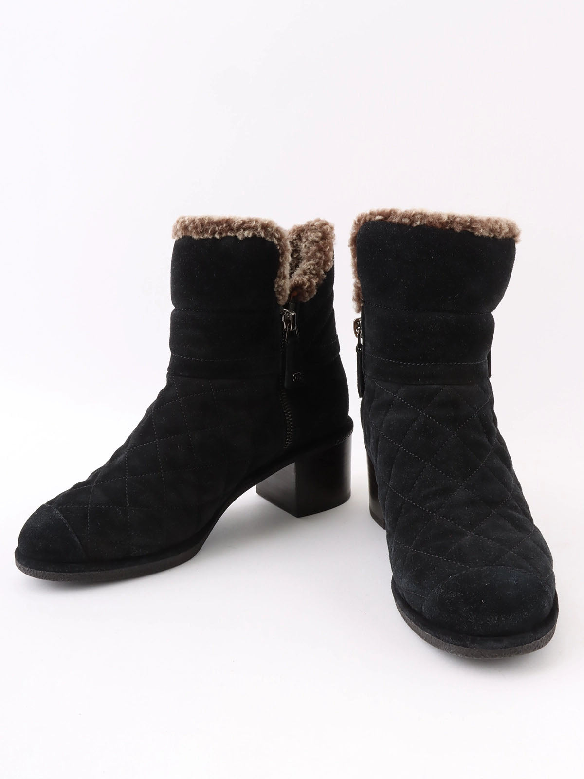Double-zip short boots in black/beige