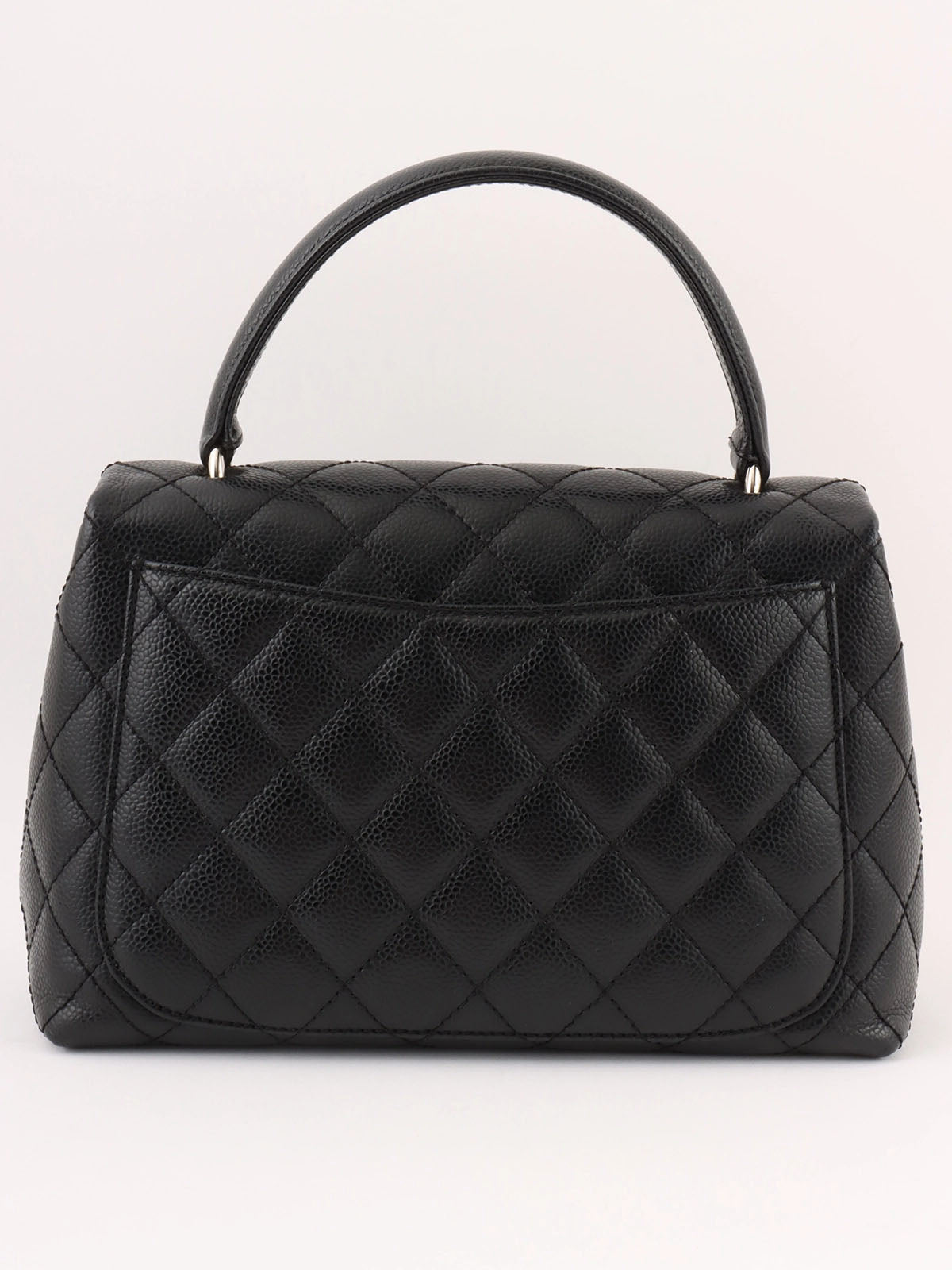 2007 Caviar Skin CC Turnlock Handbag in Black/Silver