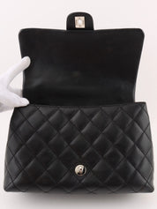 2007 Caviar Skin CC Turnlock Handbag in Black/Silver