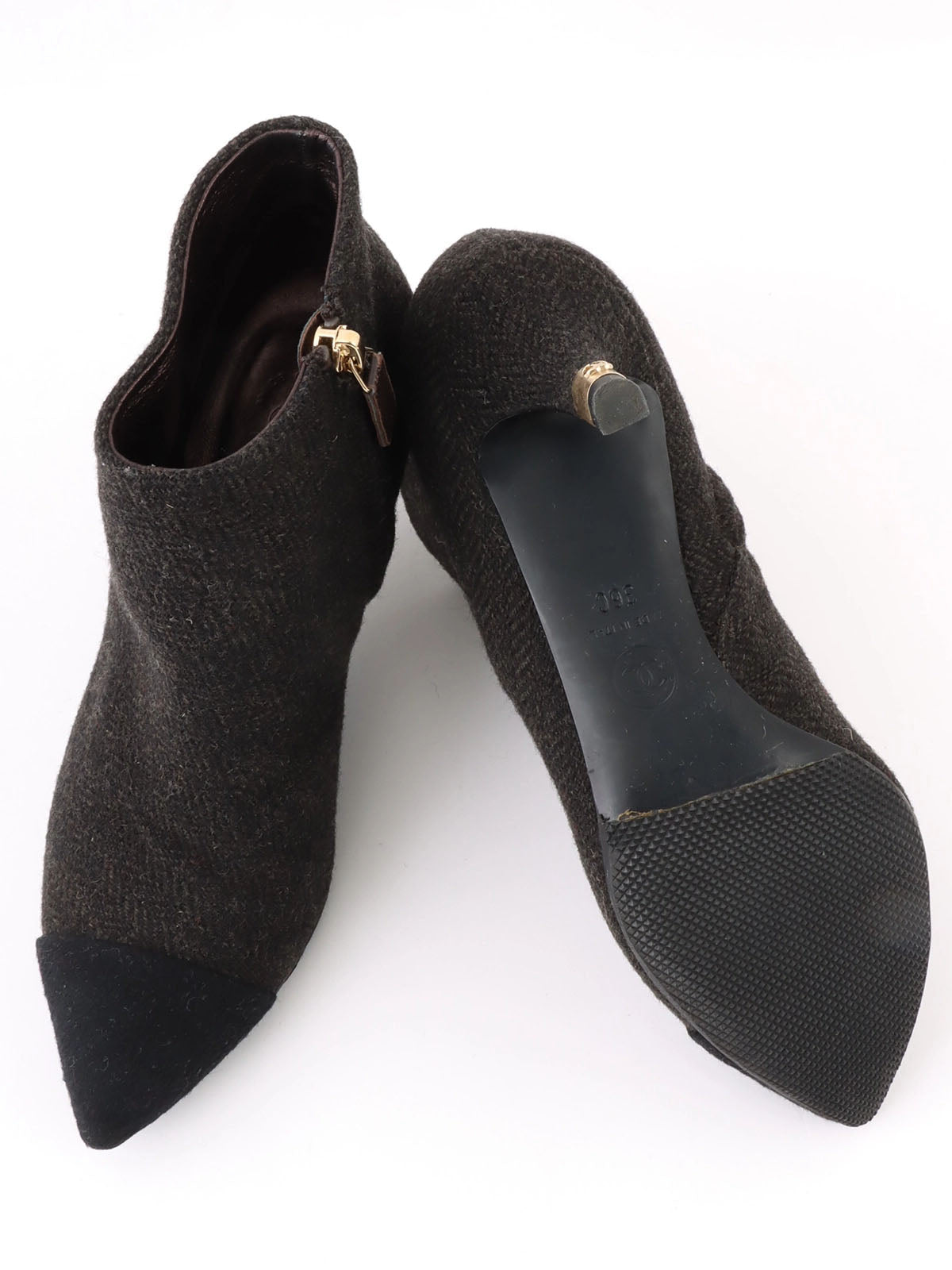Wool short boots in brown/black
