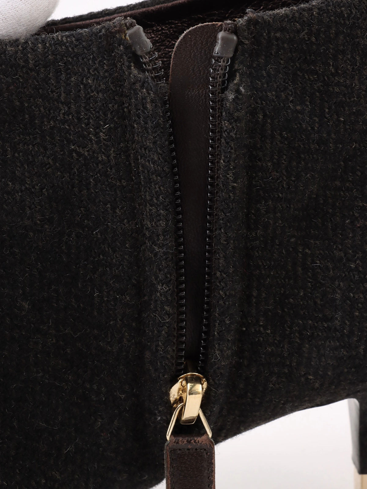 Wool short boots in brown/black