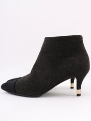 Wool short boots in brown/black