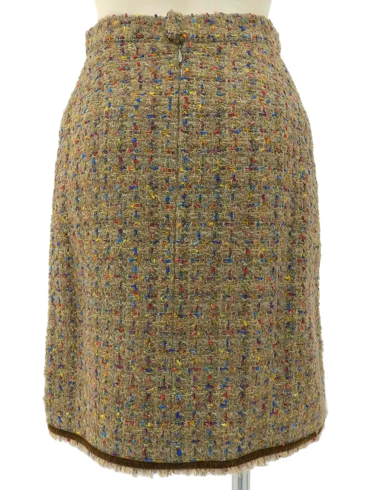 1993 Tweed CC Mark 纽扣套装,棕色/多色