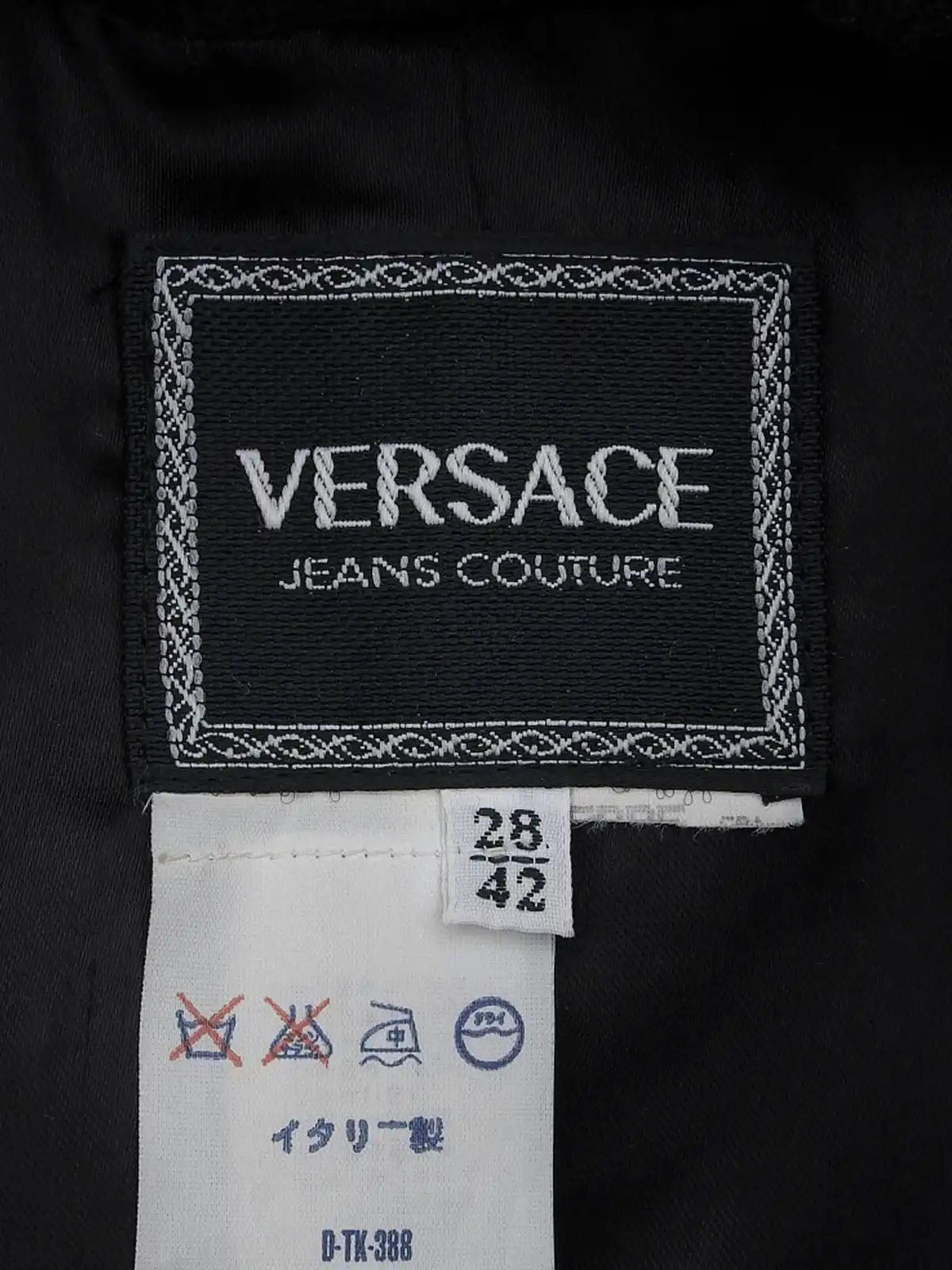 Medusa Button Jacket in Black