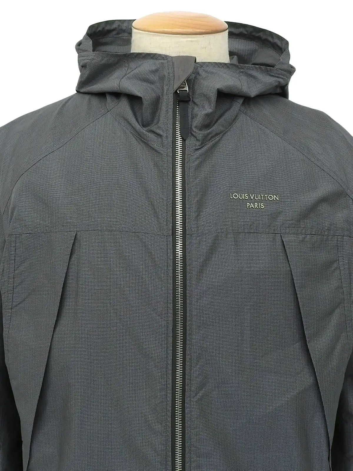 Logo Plate Windbreaker Gray