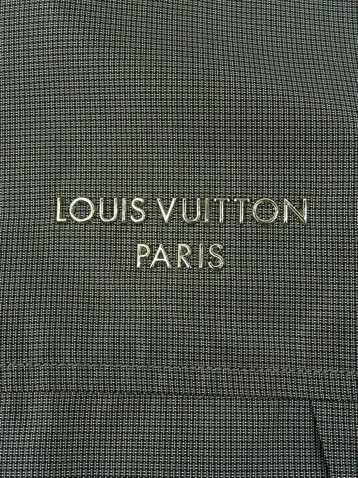 Logo Plate Windbreaker Gray