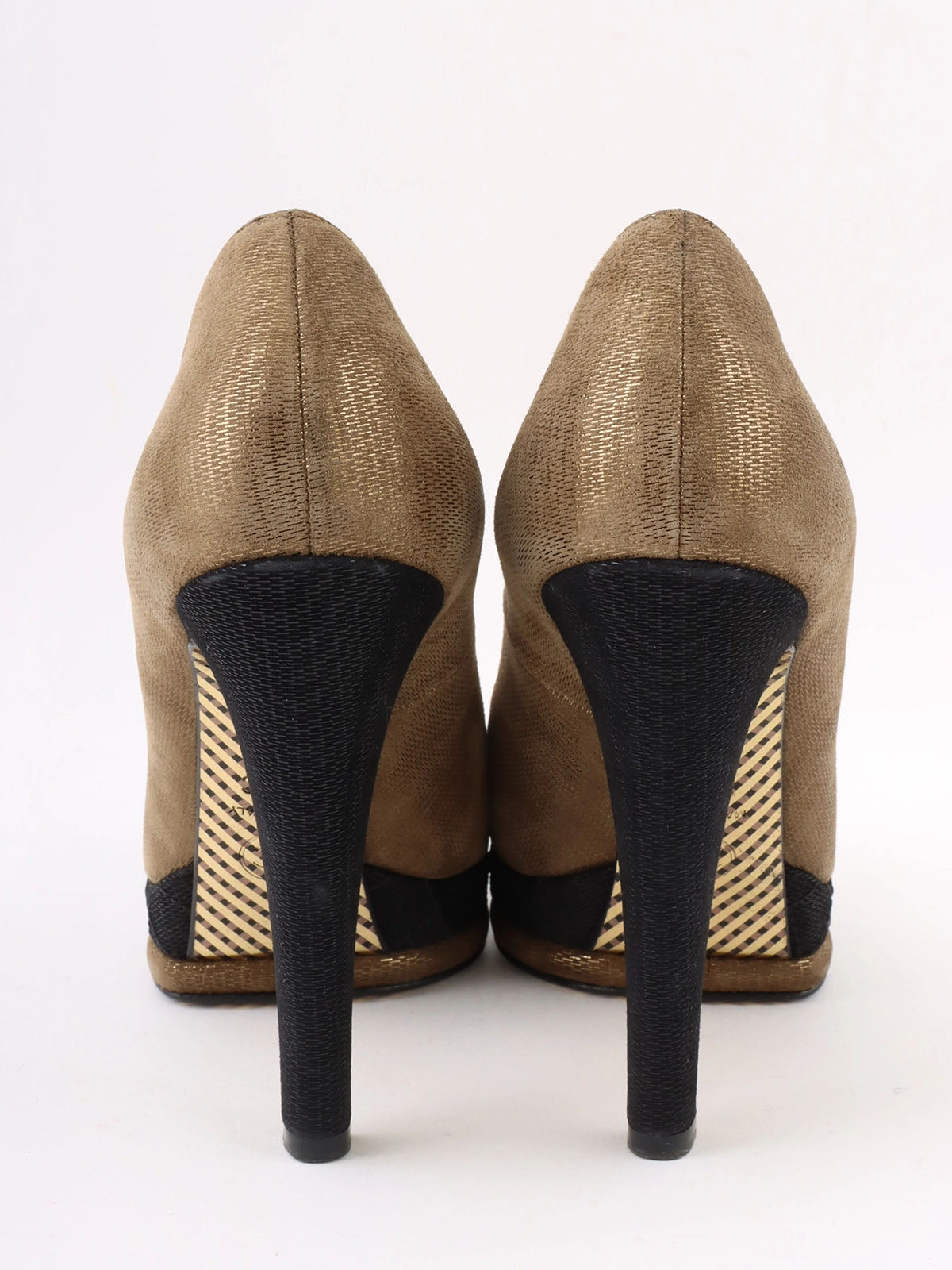 Two-tone CC Mark Stitch Pumps in Bronze/Black