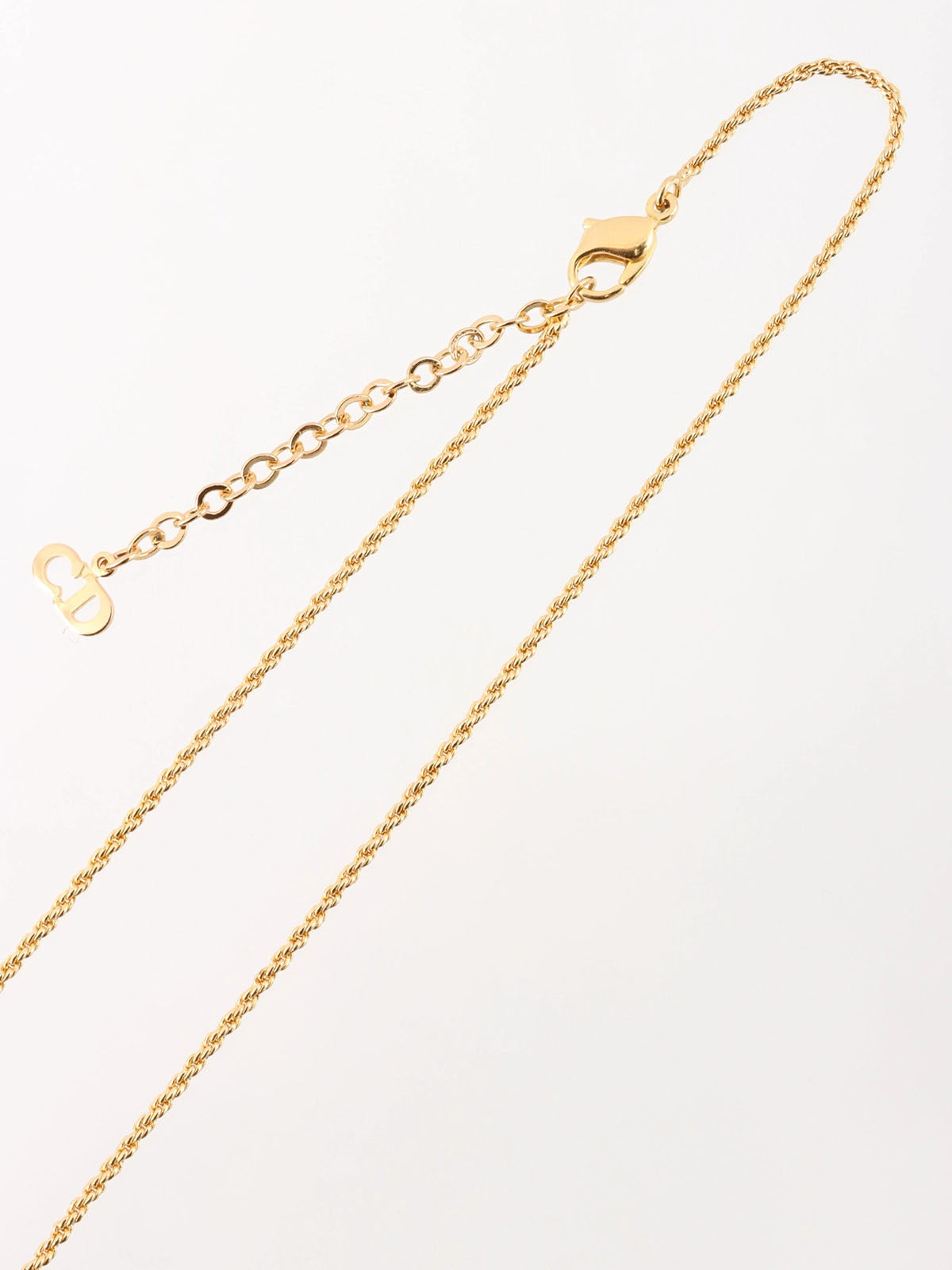 徽章标志牌项链金色