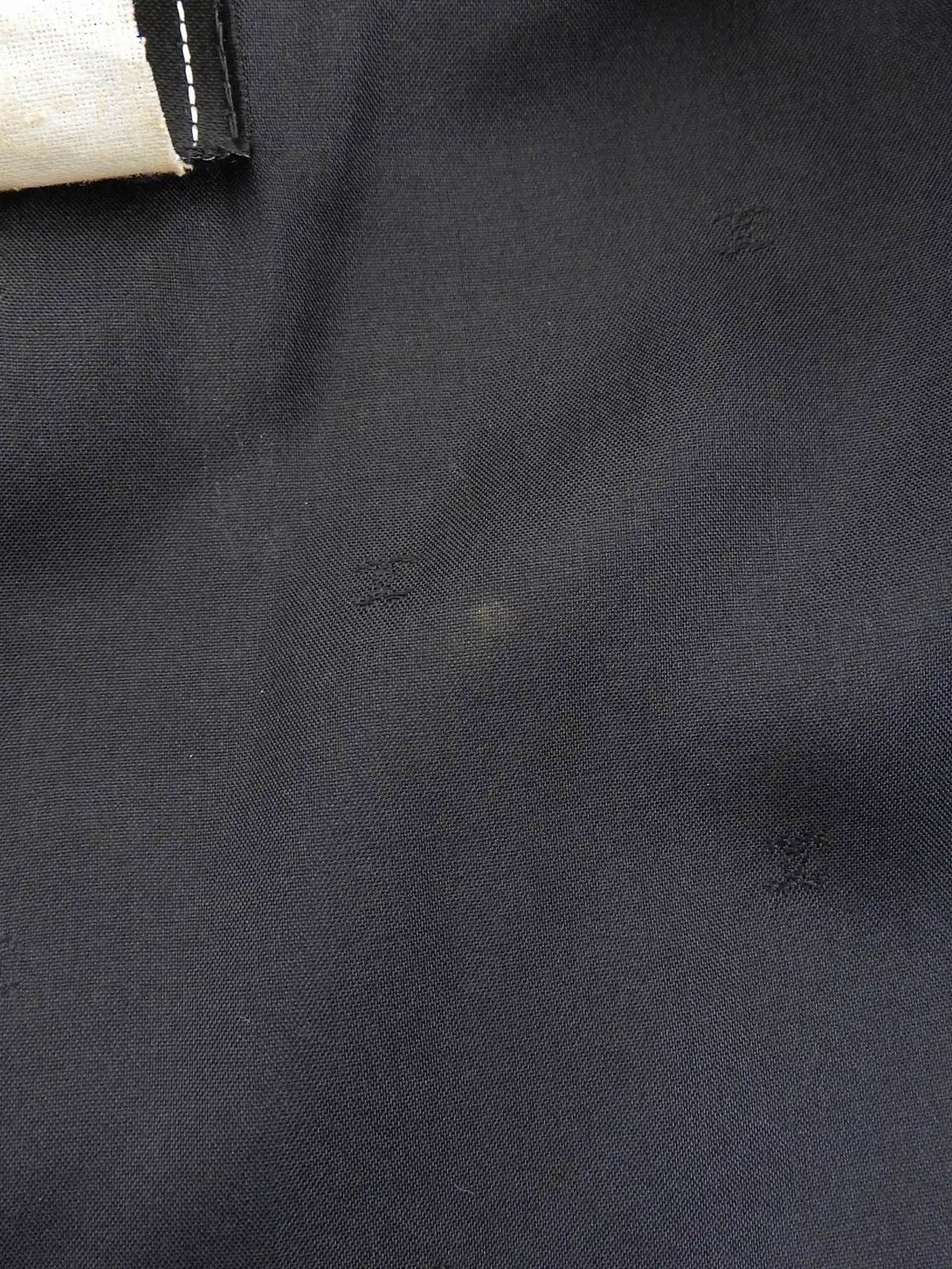 海军蓝羊毛 CC 标志纽扣夹克