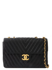 1992 Caviar Skin Chevron CC 旋转锁链大号黑色包