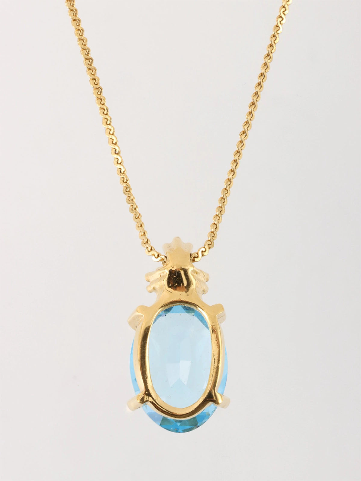 冰蓝色/金色椭圆形水钻项链