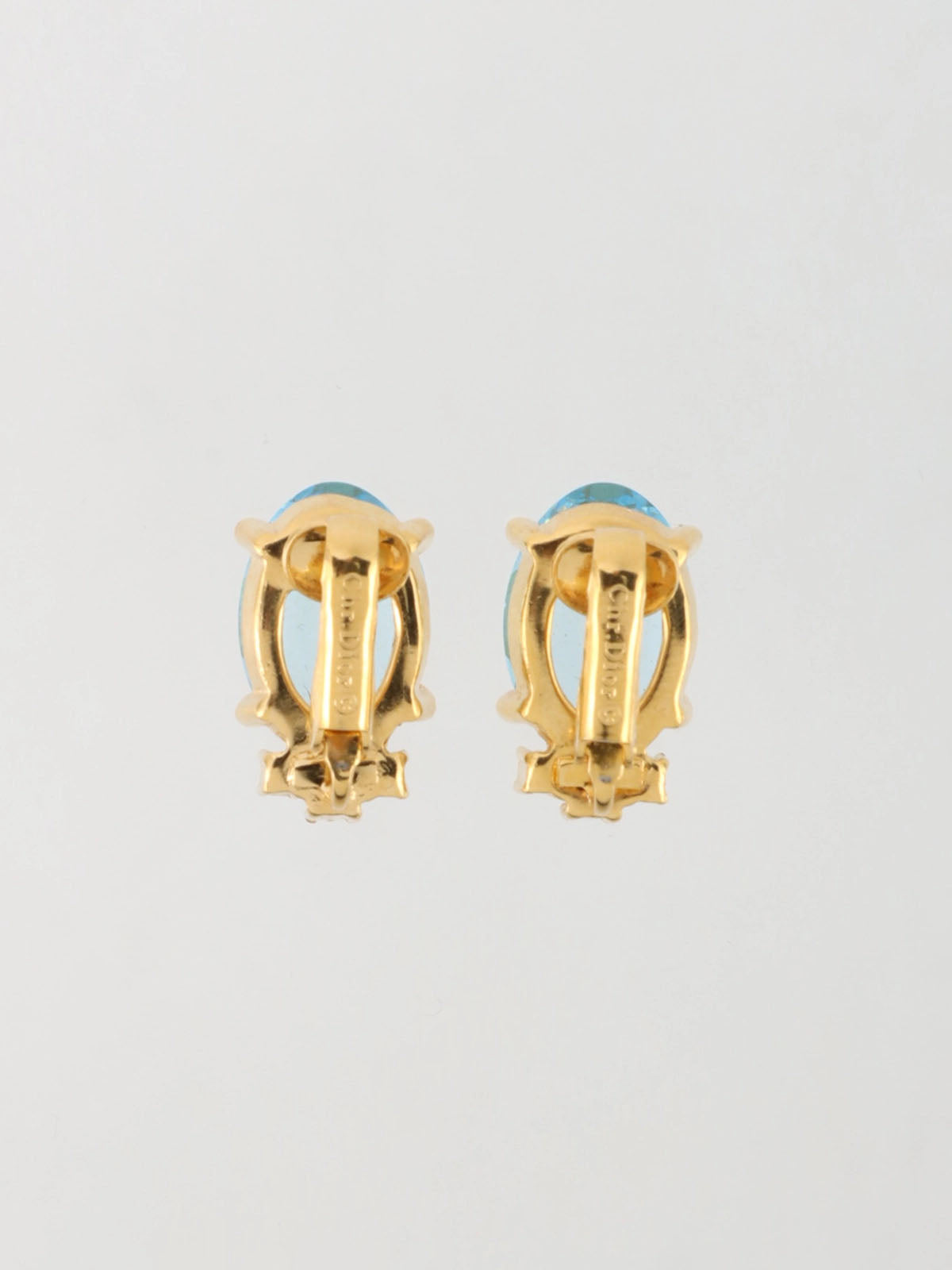 浅蓝色/金色椭圆形水钻耳环