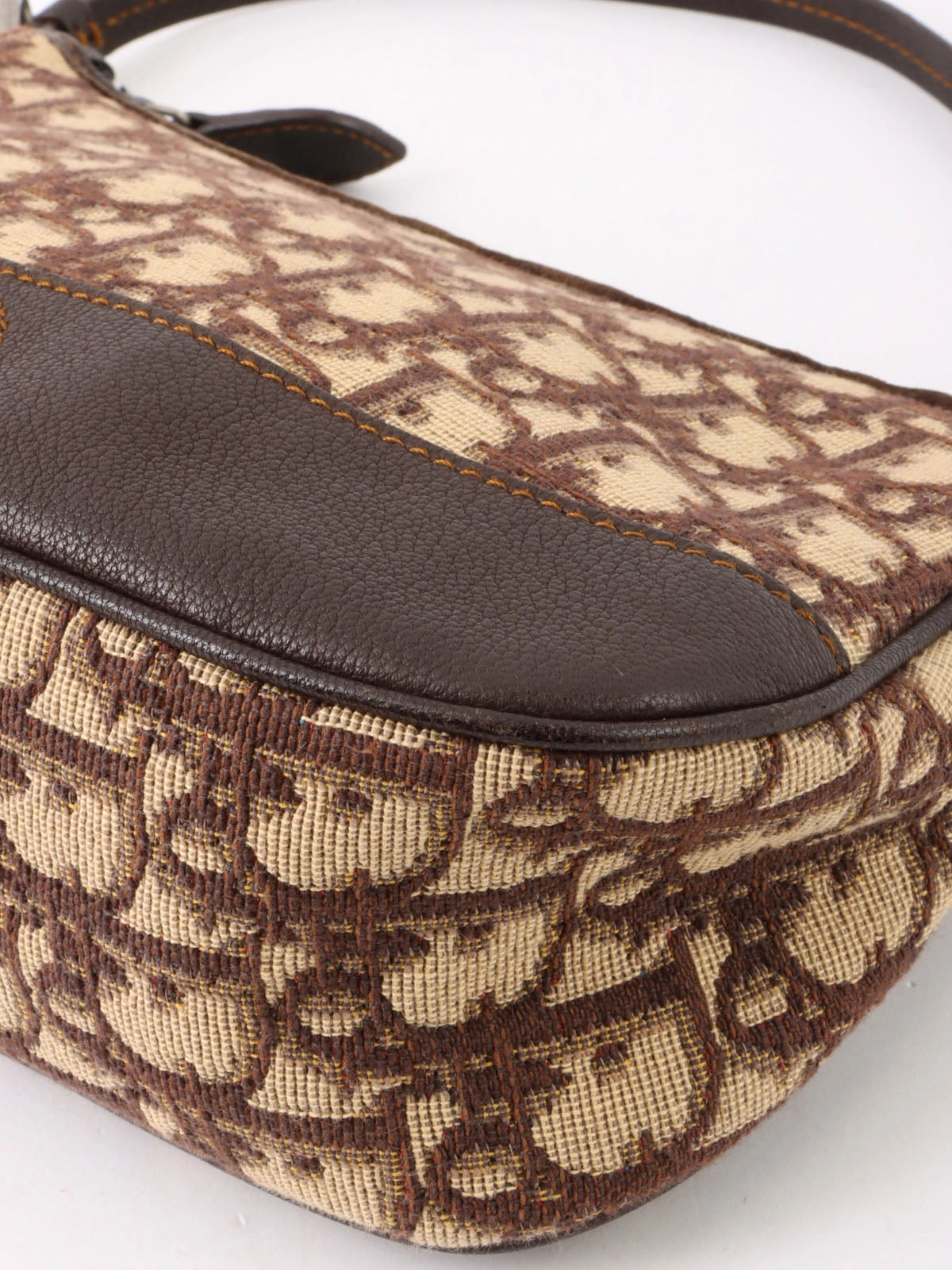 Trotter 图案徽标牌单肩包 棕色