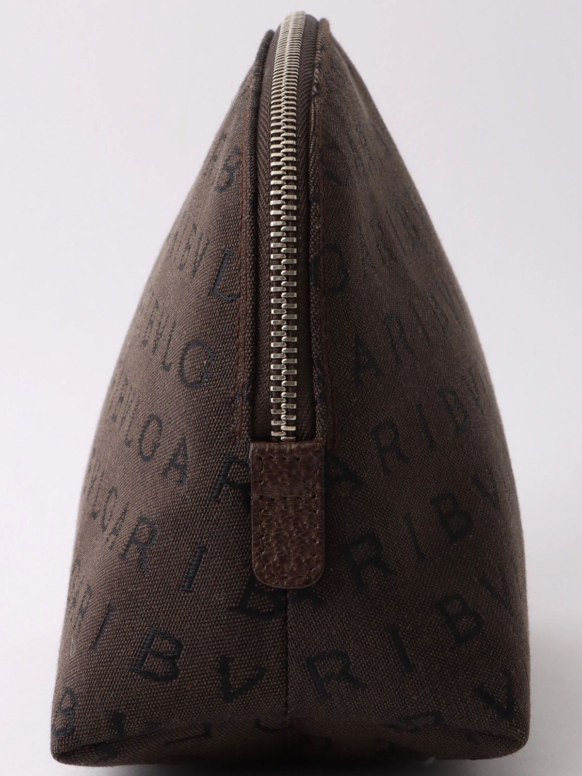 Logomania 手拿包 深棕色