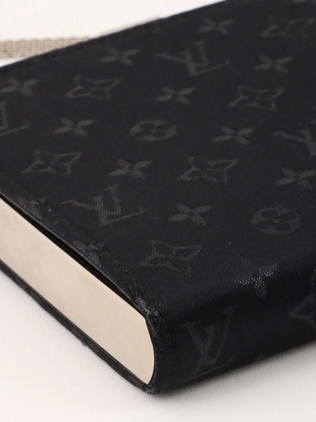 2000 Monogram Satin Ange PM Black