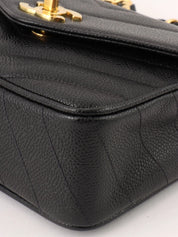 1995 Caviar Skin V-Stitch CC Turnlock Shoulder Bag in Black