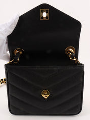 1995 Caviar Skin V-Stitch CC Turnlock Shoulder Bag in Black
