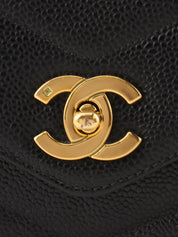 1995 Caviar Skin V-Stitch CC Turnlock Shoulder Bag in Black
