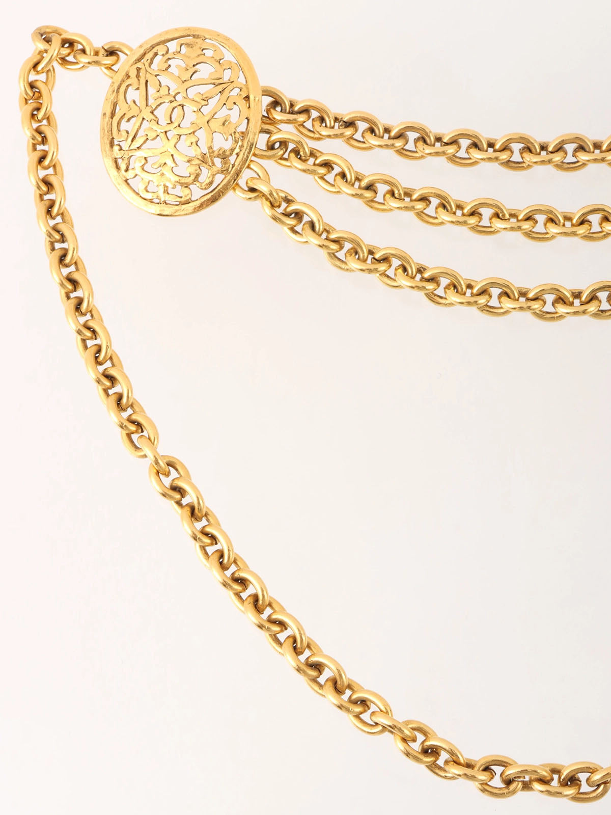 1991 Oval Cutout CC Mark Design Chain Belt, Gold