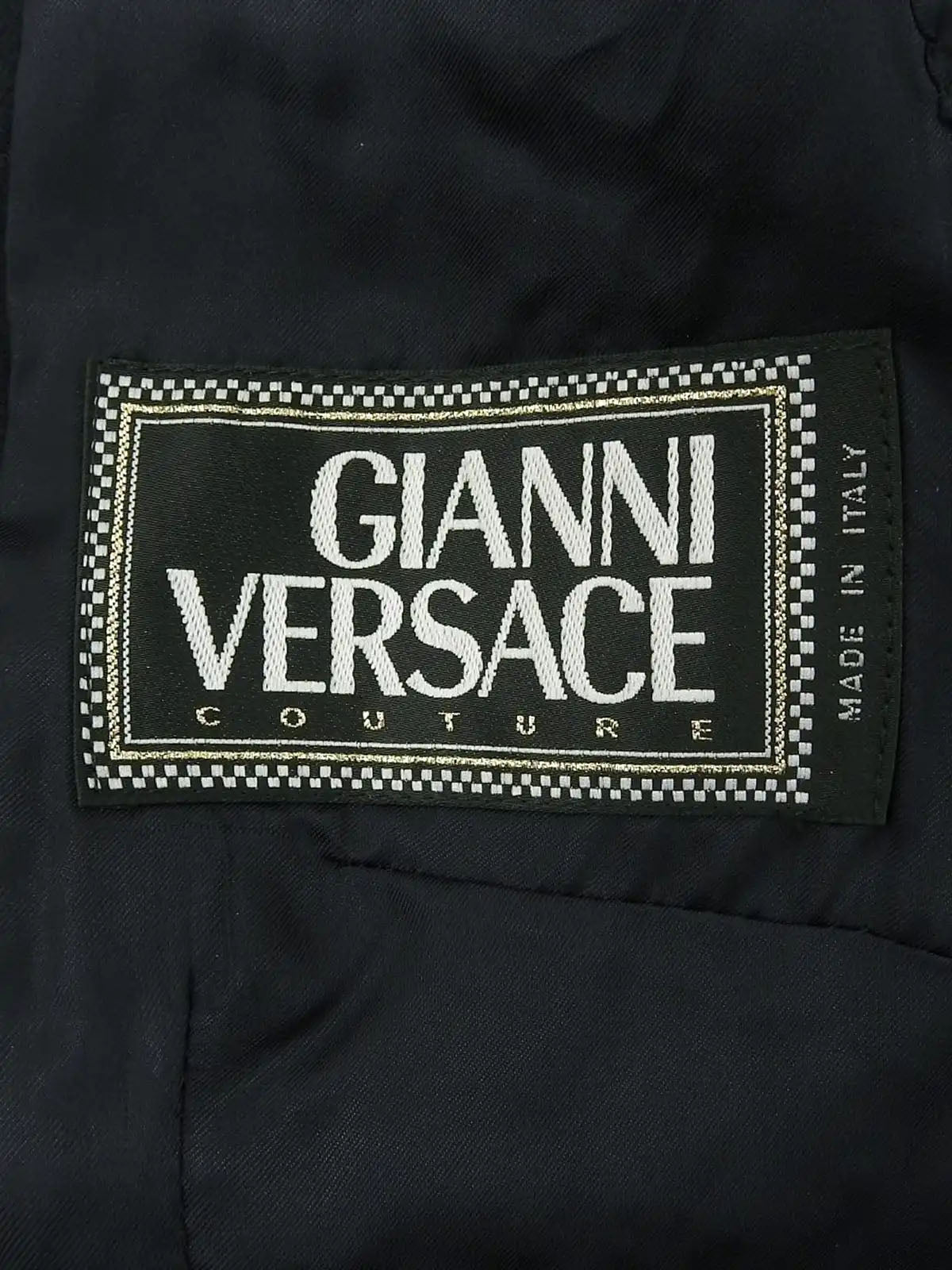 深海军蓝褶皱美杜莎纽扣套装