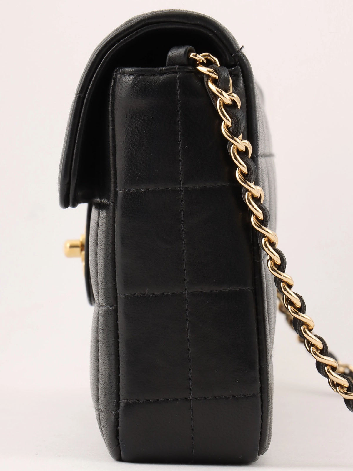 2003 Chocobar CC Turnlock Chain Bag, Black