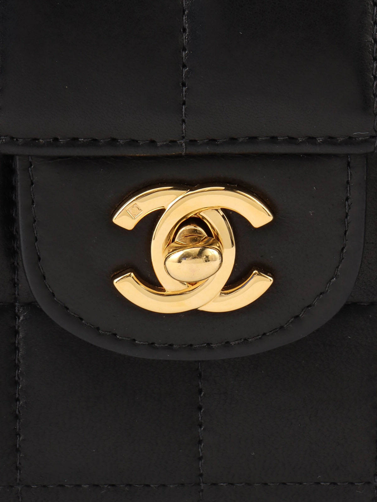 2003 Chocobar CC Turnlock Chain Bag, Black