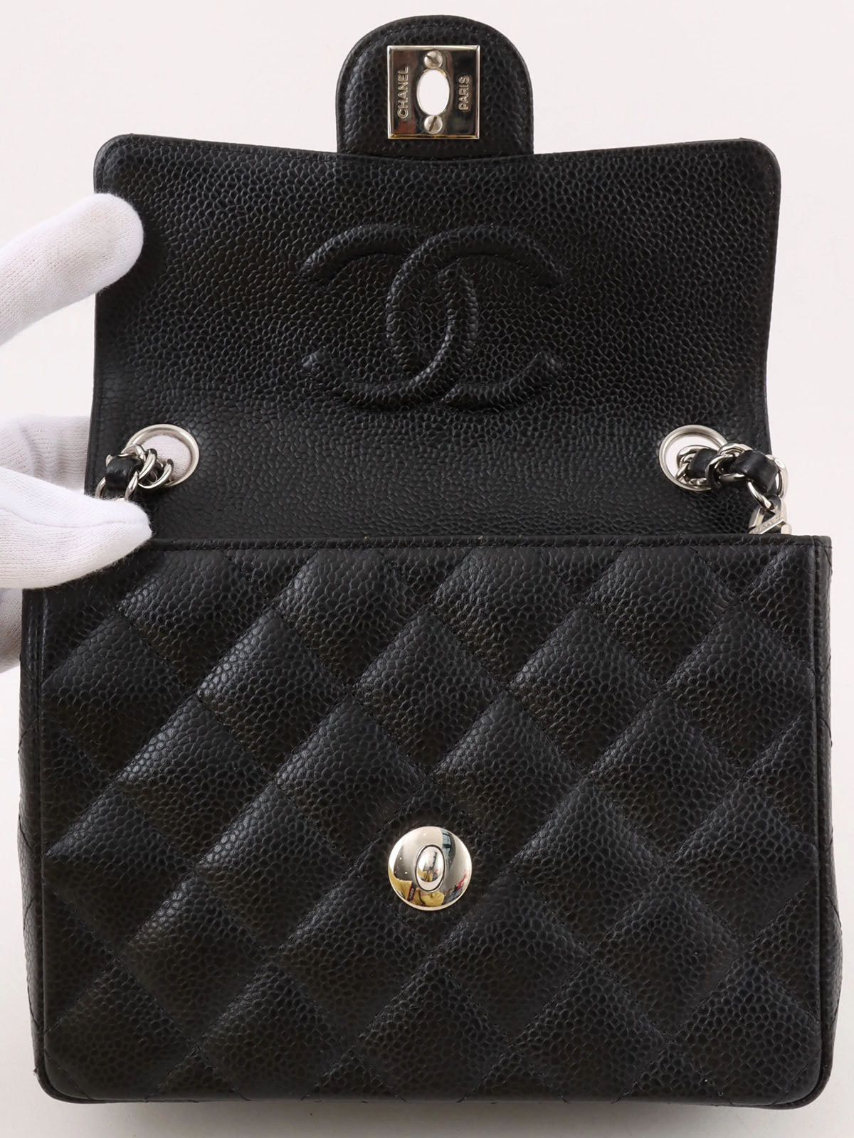 2005 Caviar Skin 经典翻盖链条包 迷你 黑色