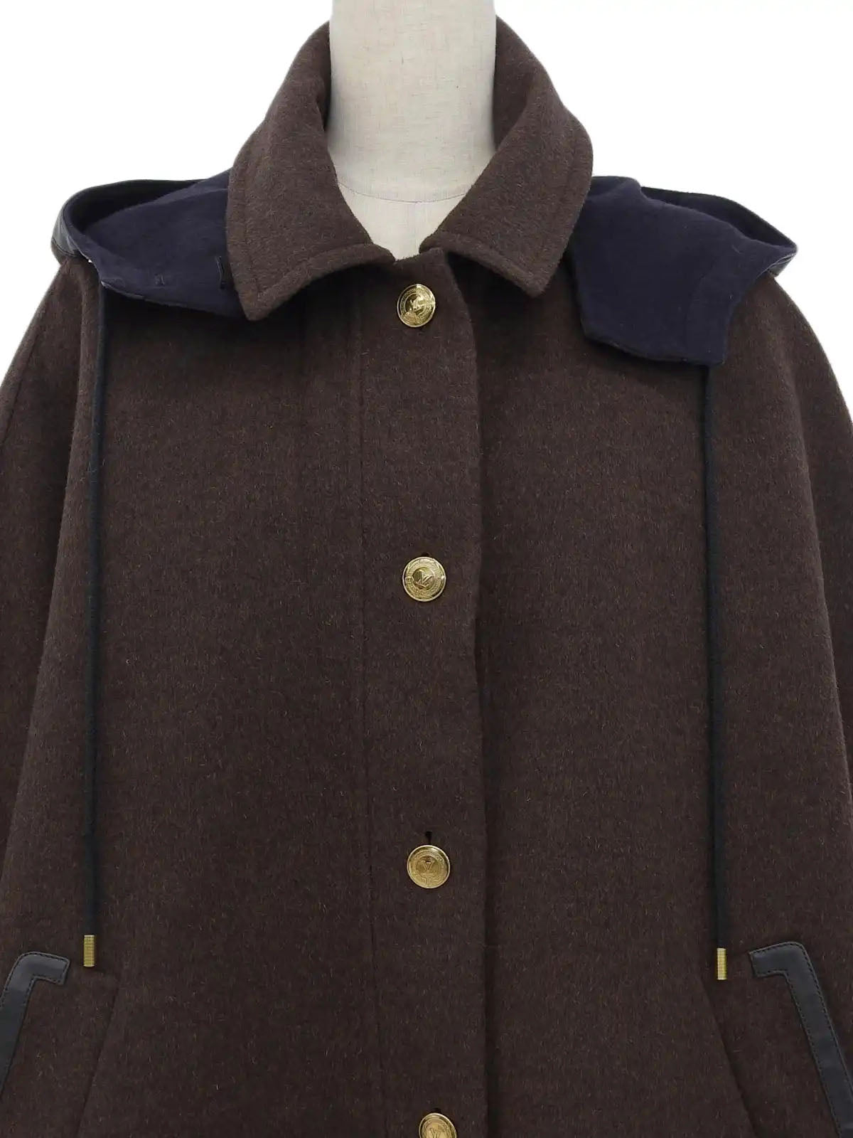 Wool logo button poncho coat in dark brown/navy
