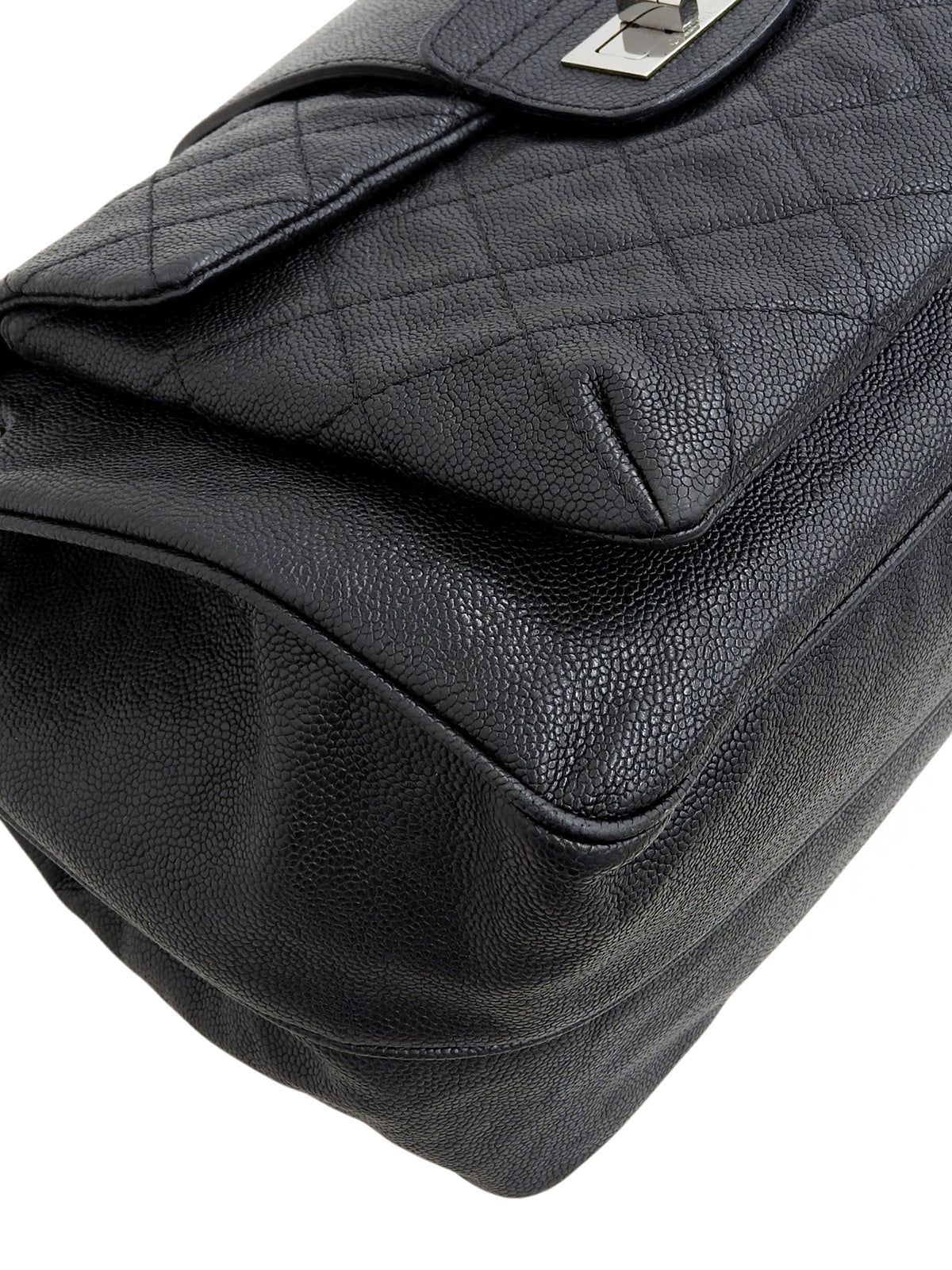 2011 Caviar Skin 2.55 Chain Tote Bag Black