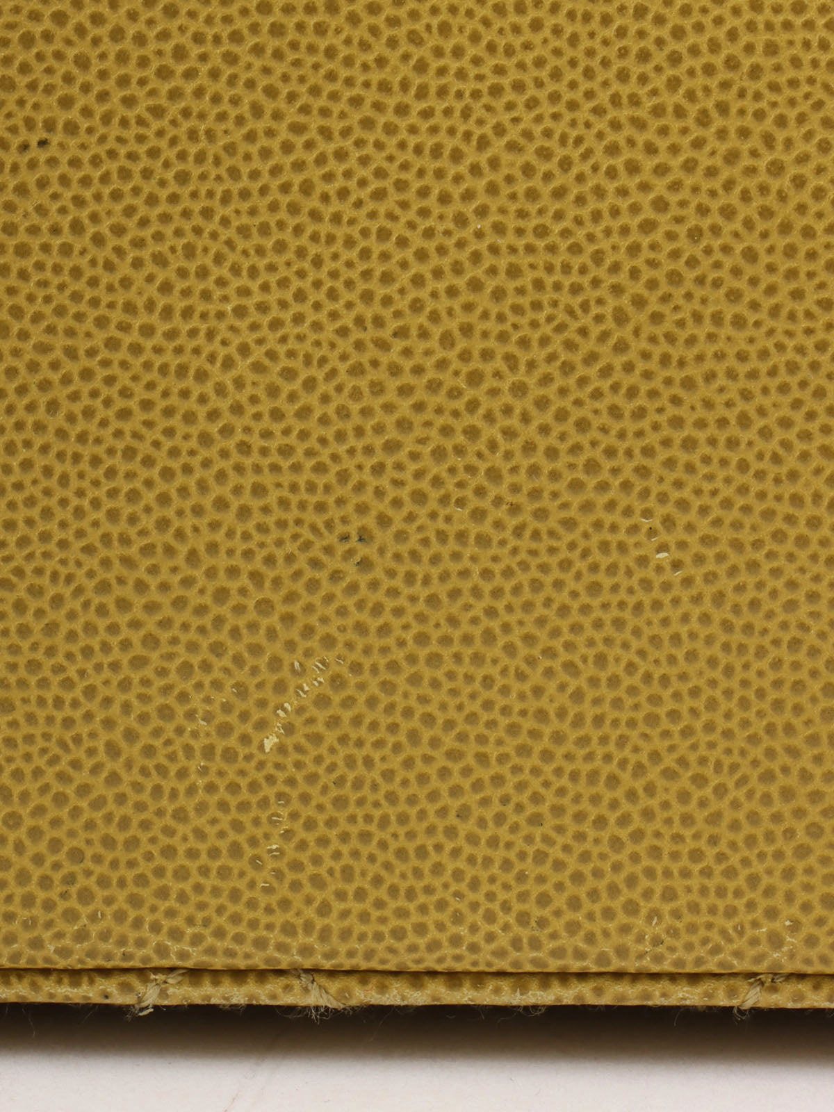 1998 Caviar Skin CC 转锁链条单肩包(青柠黄)