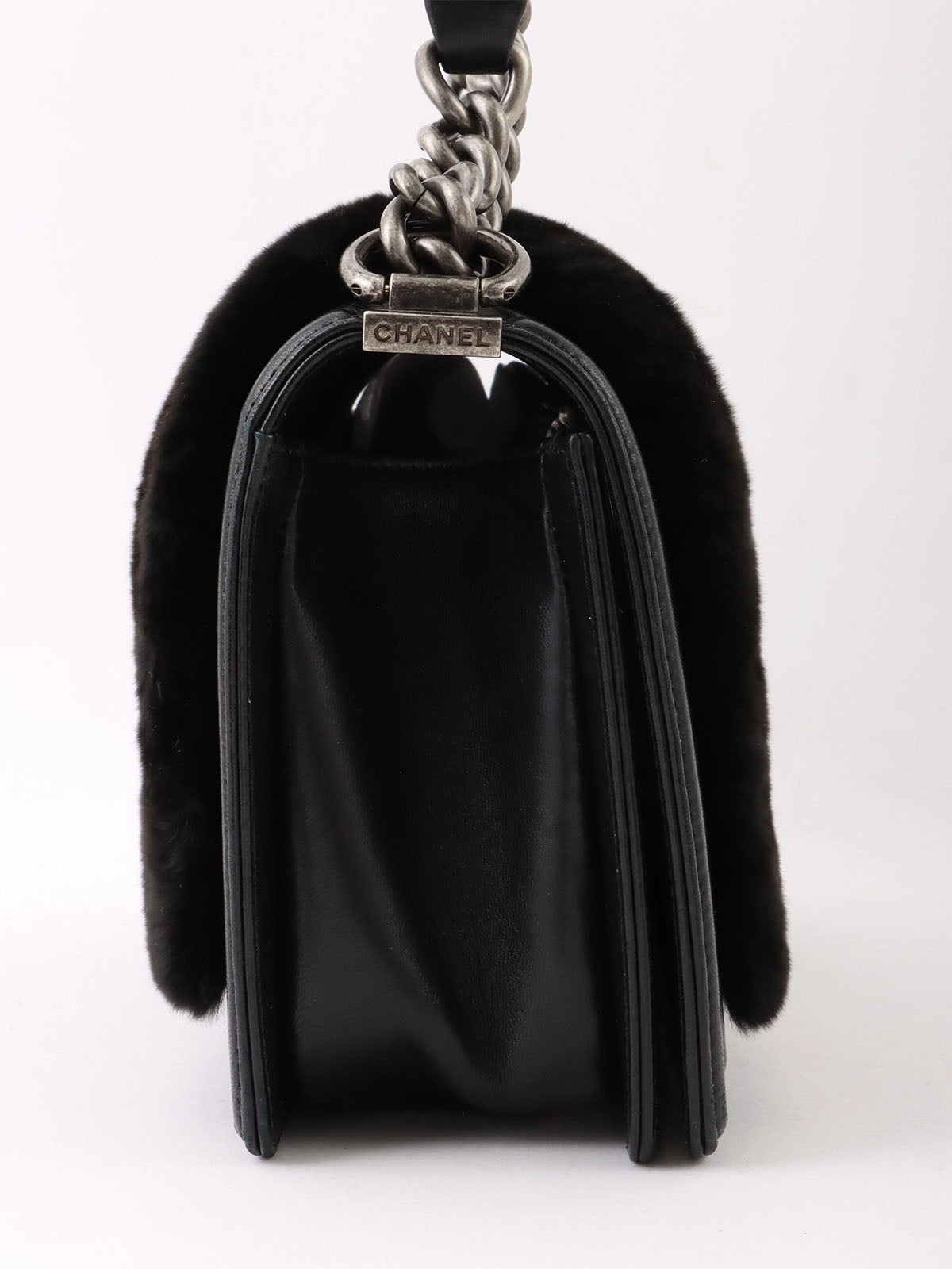 2015 水钻皮毛皮革组合男孩 Chanel 链条单肩包黑色