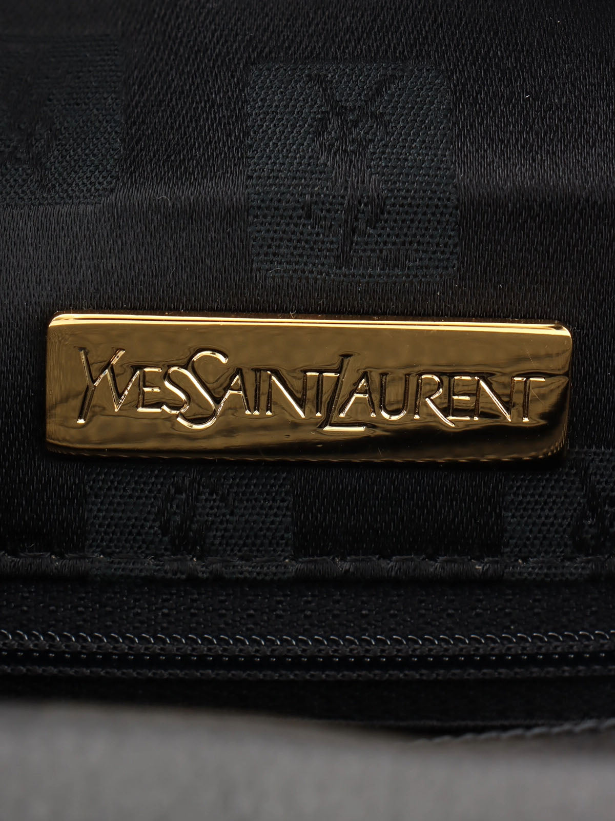 Diamond Cut Vanity Bag Black