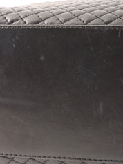 ロゴプレートキルティングハンドバッグ ブラック