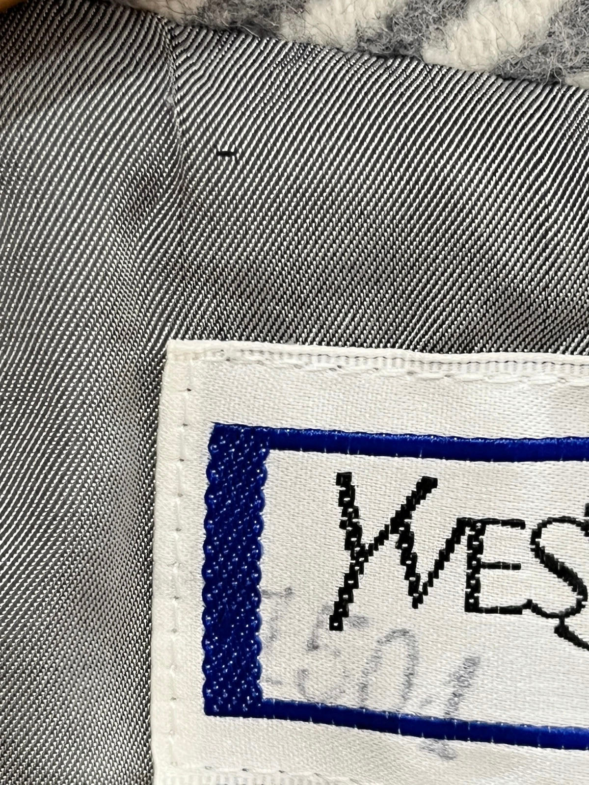 Herringbone pattern double-breasted long coat in gray/white