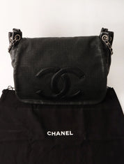 2004 CC mark punched chain shoulder bag black