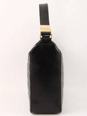 2003 巧克力棒 CC Mark 缝线单肩包(黑色)