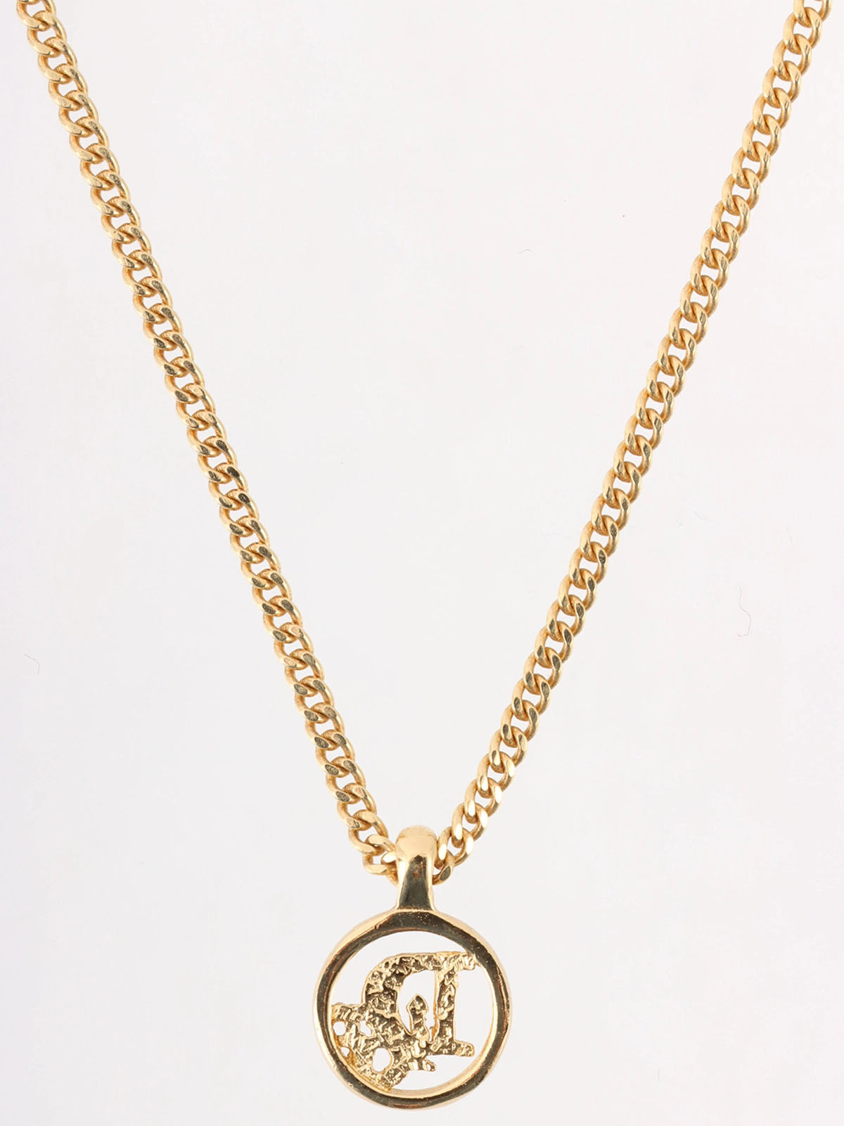 Round Logo Cutout Necklace in Gold