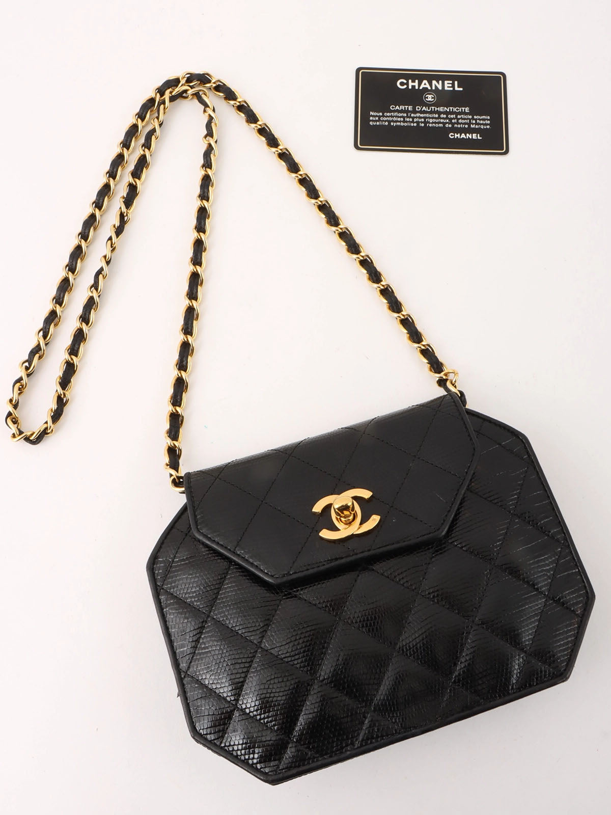 1990's Lizard Octagon CC Turnlock Chain Shoulder Bag in Black