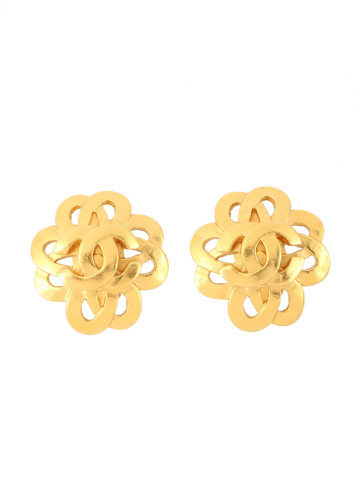 1997 Flower Motif CC Mark Logo Cutout Earrings Gold