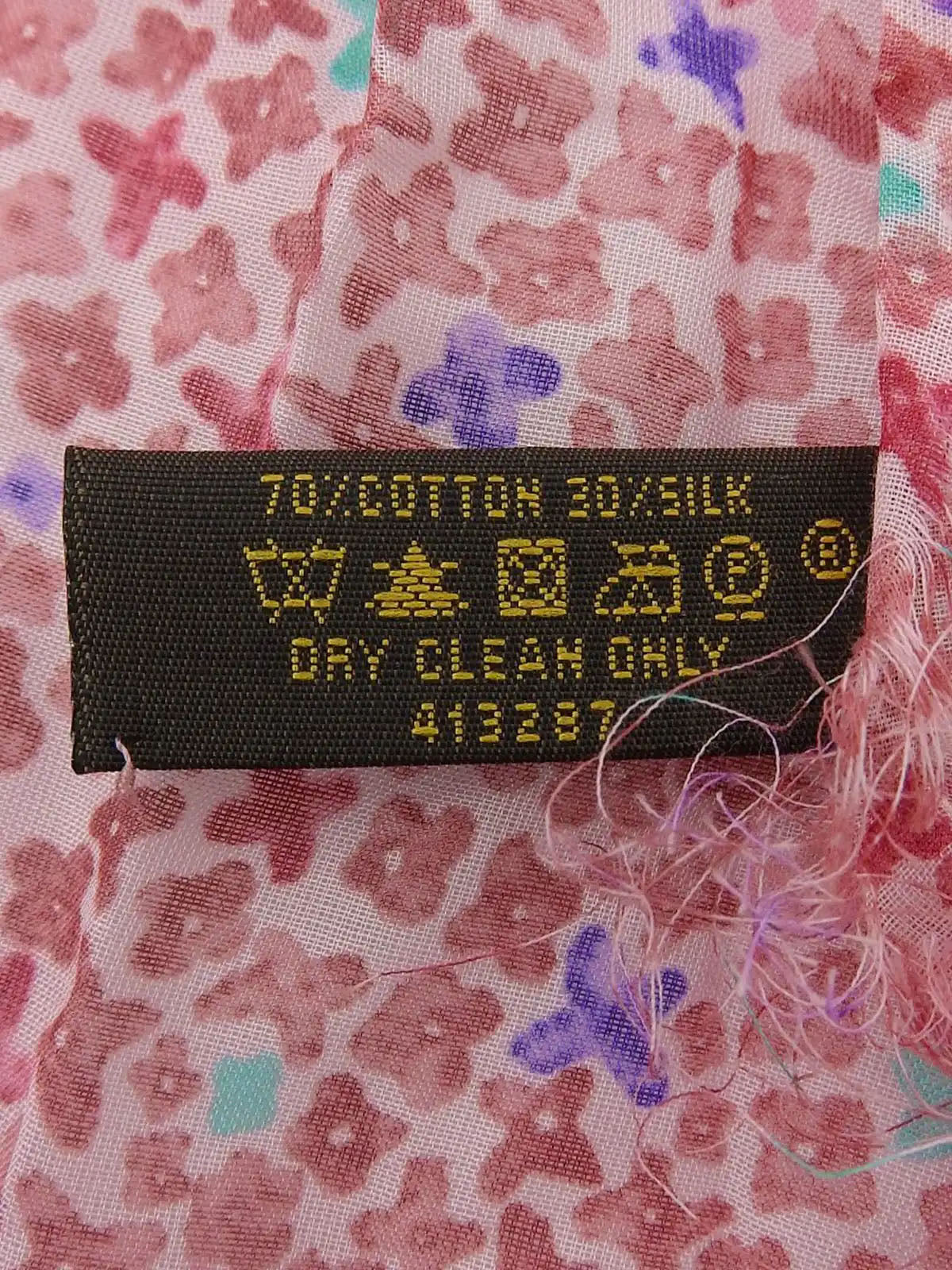 粉色/多色字母图案披肩