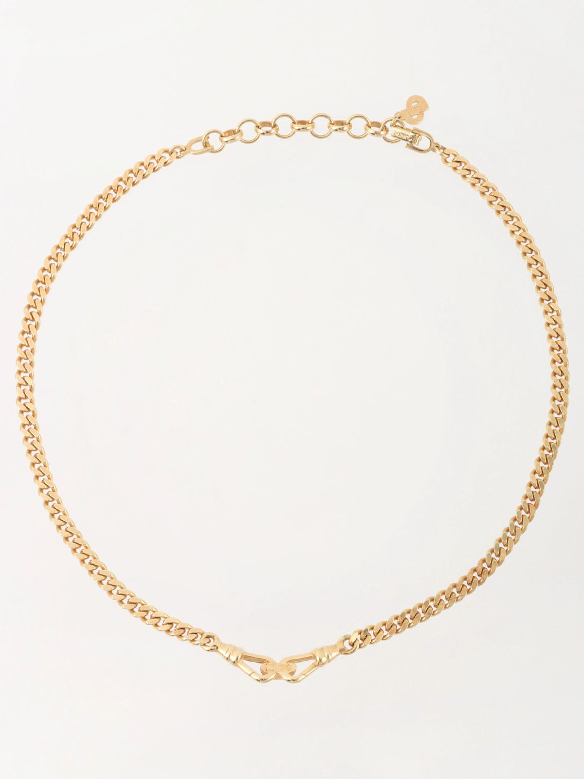 Hook Motif Chain Necklace Gold