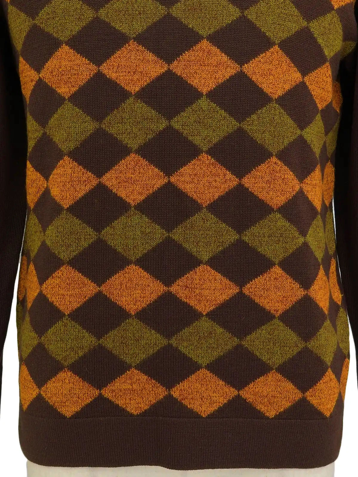 Diamond Pattern Logo Embroidered Long Sleeve Knit Top in Brown/Orange/Khaki