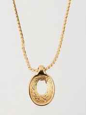 Rhinestone Oval Motif Necklace Gold