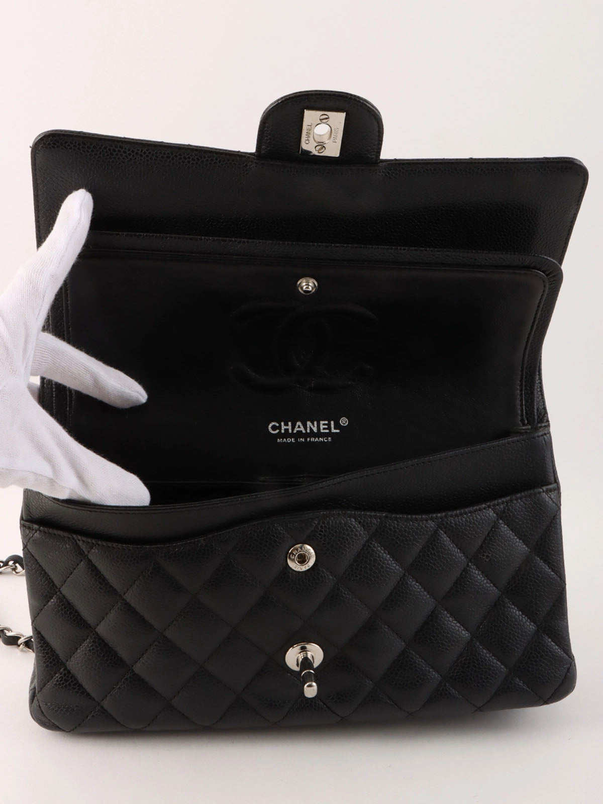 2009 Caviar Skin 经典翻盖链条包 25厘米 黑色