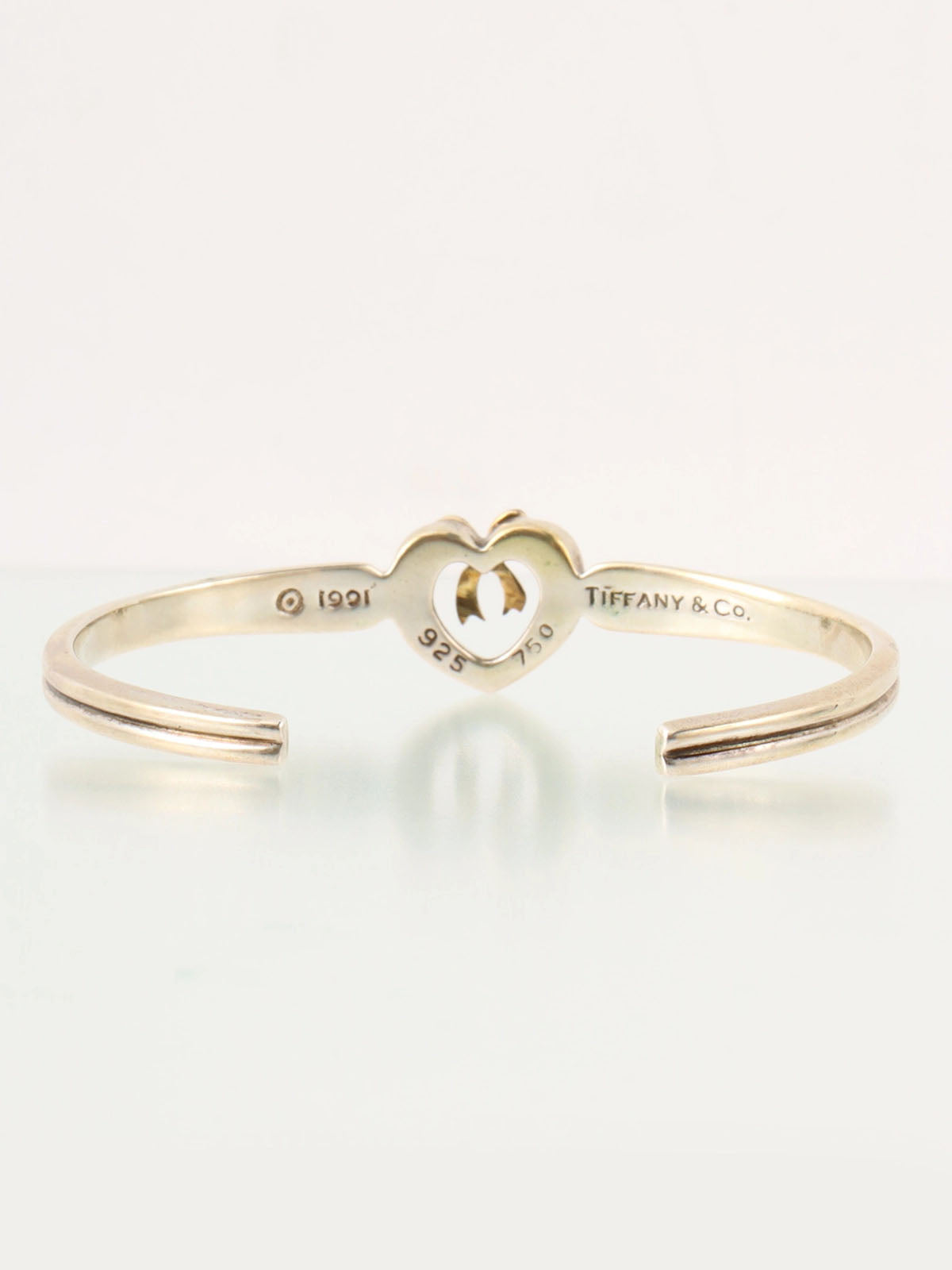 18K925 Heart Ribbon Motif Bangle Silver/Gold