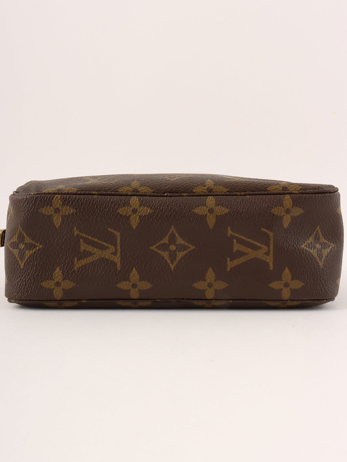 1984 Canvas Monogram True Towelette 18 Brown