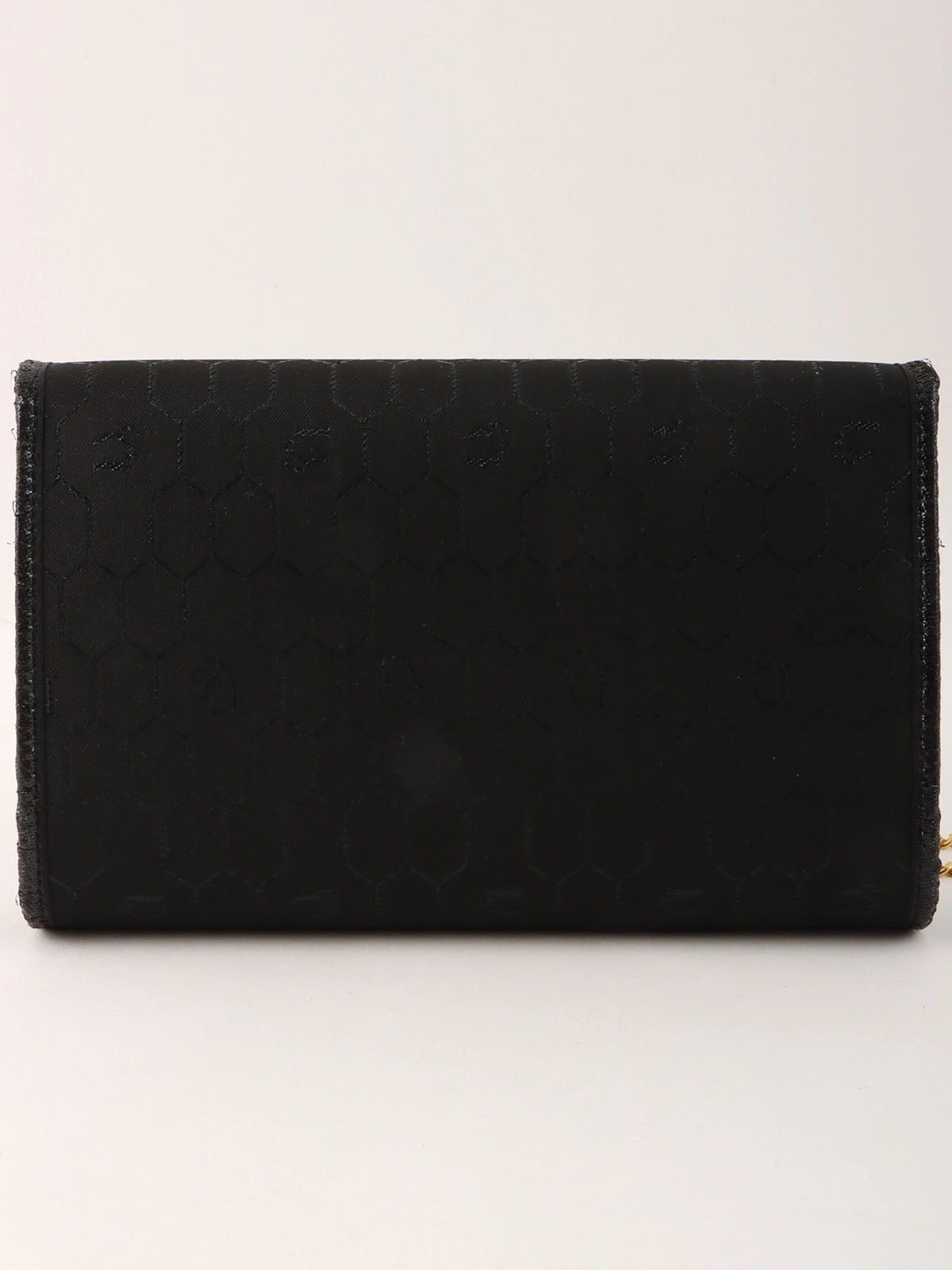 Honeycomb Pattern Logo Plate Chain Bag in Black