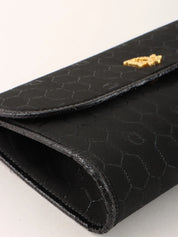 Honeycomb Pattern Logo Plate Chain Bag in Black
