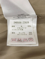 米色羊毛大衣